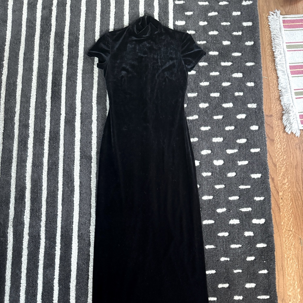 Vintage 90’s Baby Tee, Turtleneck, Velvet Dress. Size 2.